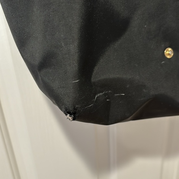 Black long champ shoulder bag. Has been worn and lots of wear and tear. - Picture 3 of 11